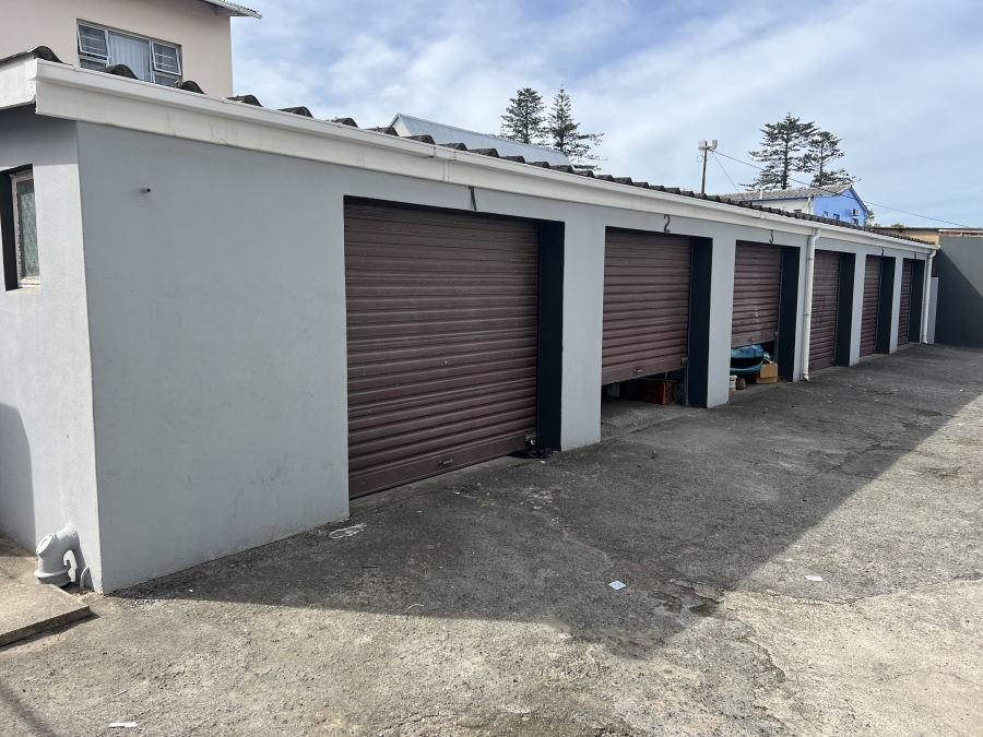 Commercial Property for Sale in Southernwood Eastern Cape